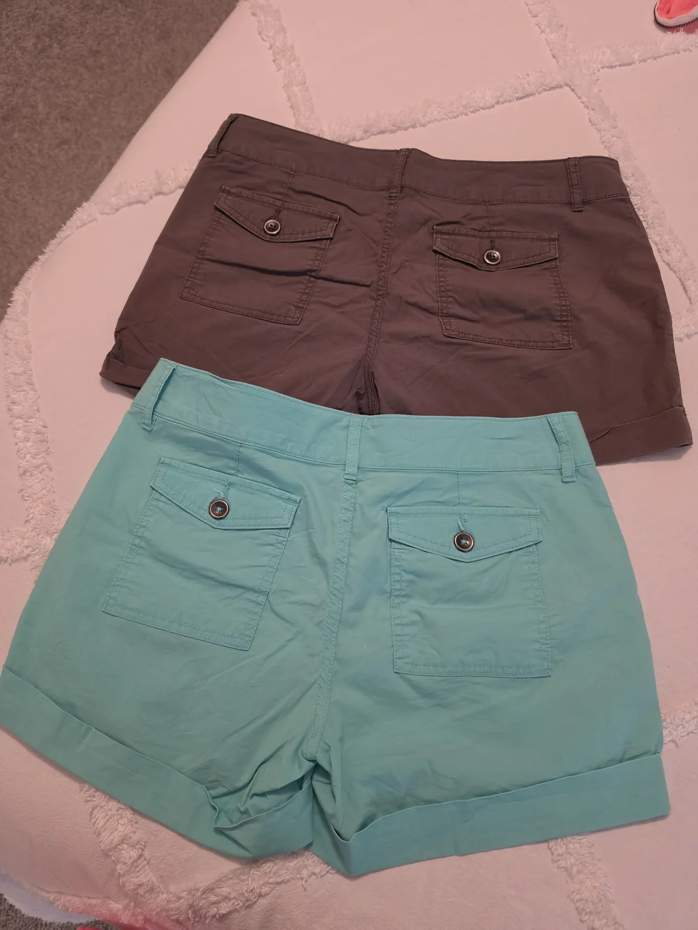 a.n.a Aqua and Olive Green Women's Shorts Set - Picture 2 of 3